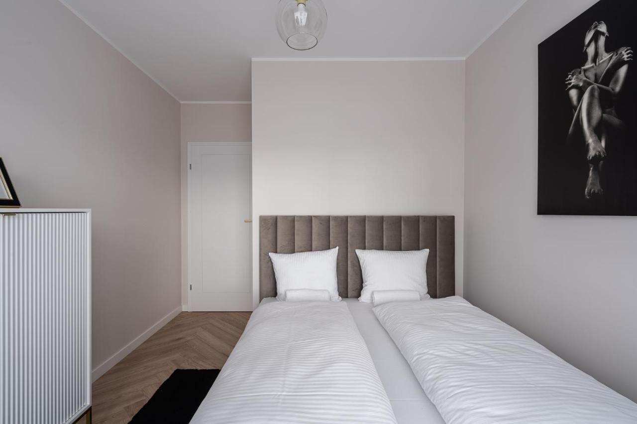 Appartement Rentplanet - Nowa Manufaktura à Wrocław Extérieur photo