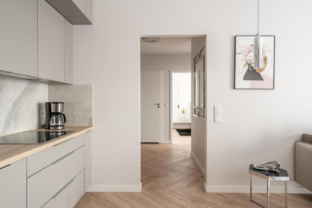 Appartement Rentplanet - Nowa Manufaktura à Wrocław Extérieur photo